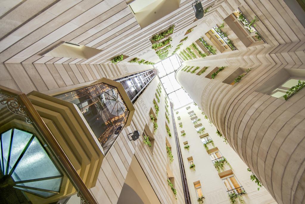 Hotel Nh Collection Madrid Gran Via Esterno foto